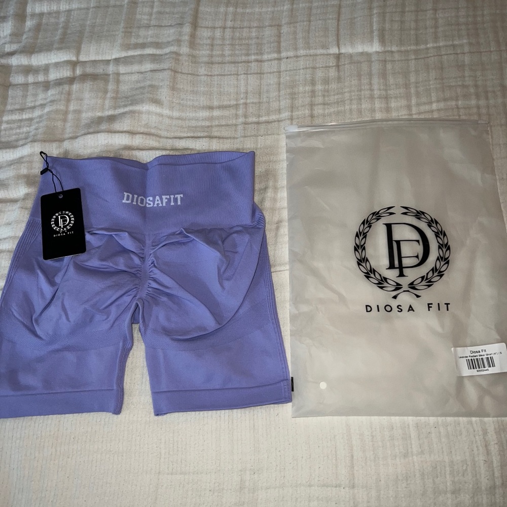 Brand new never worn accidentally ordered another pair